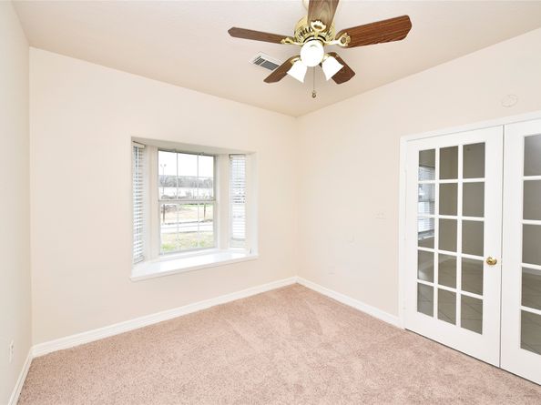 1675 HUGH Road B, Houston TX 77067