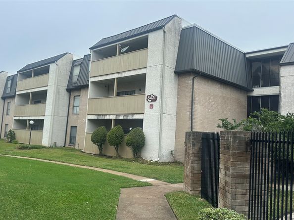 8421 Hearth Drive, Houston TX 77054