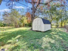 7622 S Hall Street, Houston TX 77028