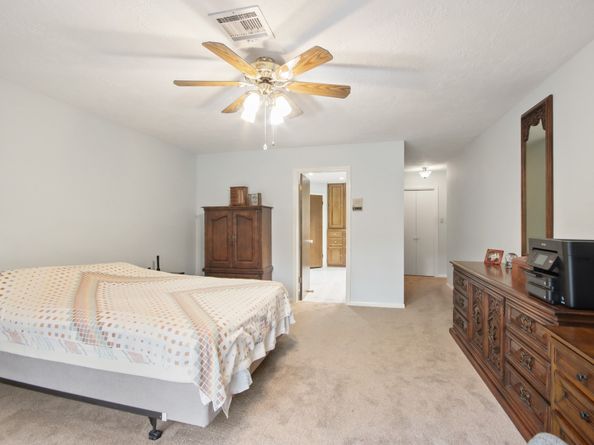 11802 Normont Drive, Houston TX 77070