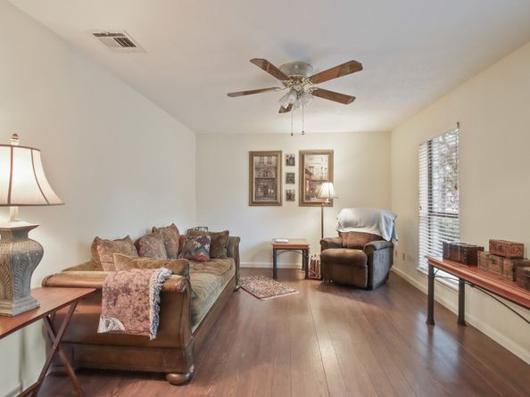 11802 Normont Drive, Houston TX 77070