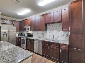 1711 Old Spanish Trail 128, Houston TX 77054