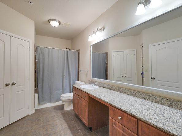 1711 Old Spanish Trail 128, Houston TX 77054