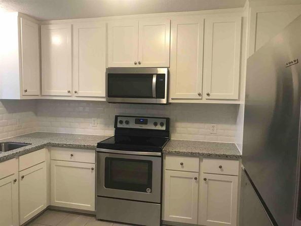 943 W 43rd Street, Houston TX 77018