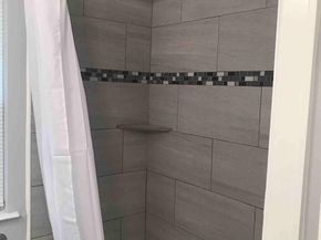 943 W 43rd Street, Houston TX 77018