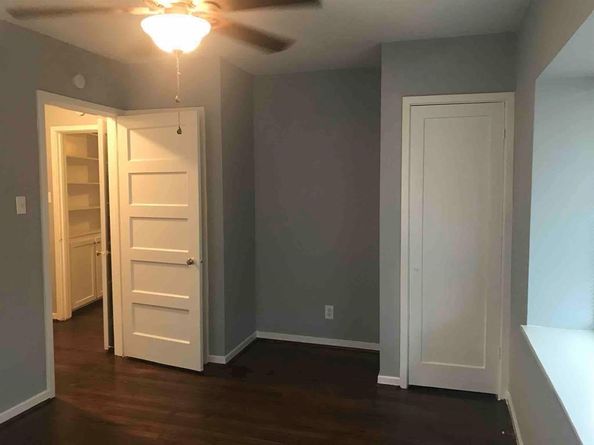 943 W 43rd Street, Houston TX 77018