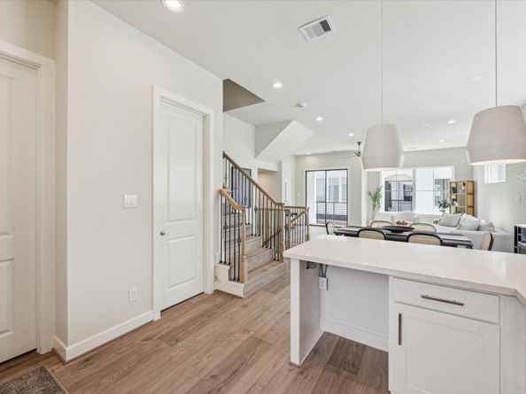 3099 Hicks Street, Houston TX 77007