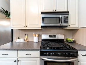 1222 Arlington Street, Houston TX 77008