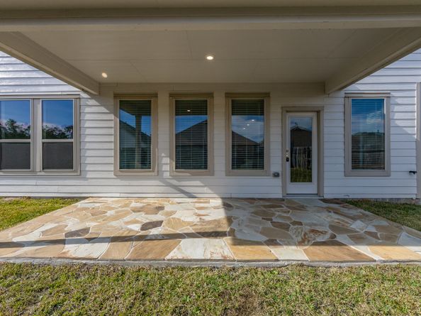 19141 Pegara Manor Drive, New Caney TX 77357