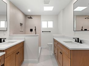 5826 Dumfries Drive, Houston TX 77096