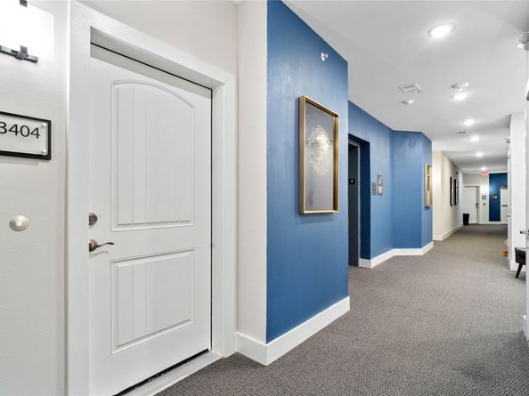 6804 Westview Drive 3404, Houston TX 77055