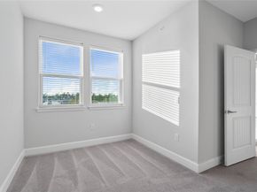 6804 Westview Drive 3404, Houston TX 77055