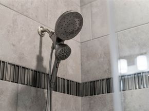 6804 Westview Drive 3404, Houston TX 77055