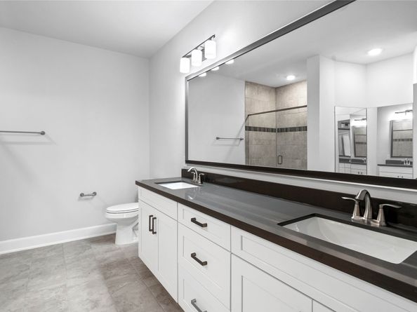 6804 Westview Drive 3404, Houston TX 77055