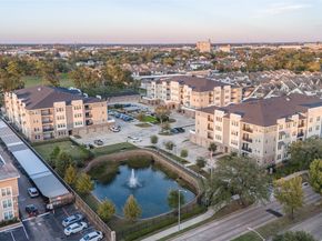 6804 Westview Drive 3404, Houston TX 77055