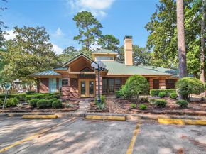 2815 Kings Crossing Drive 214, Kingwood TX 77345