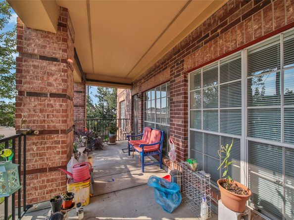 2815 Kings Crossing Drive 214, Kingwood TX 77345