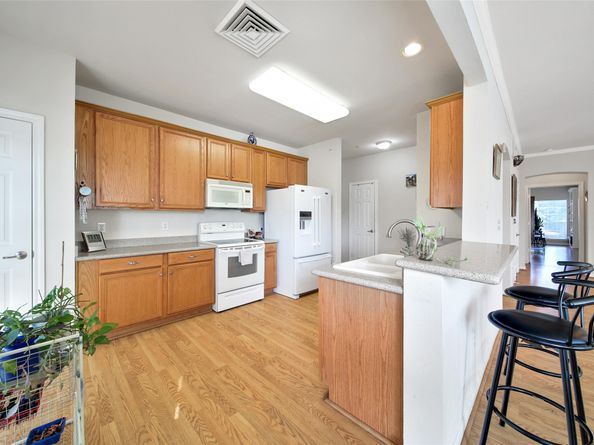 2815 Kings Crossing Drive 214, Kingwood TX 77345