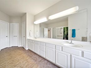 2815 Kings Crossing Drive 214, Kingwood TX 77345