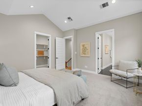 1177 W 19th Street, Houston TX 77008