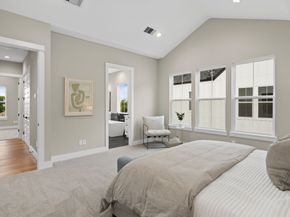 1177 W 19th Street, Houston TX 77008