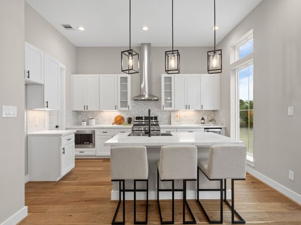 1177 W 19th Street, Houston TX 77008