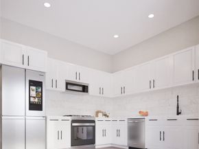 7841 Sunnyhill Street, Houston TX 77088