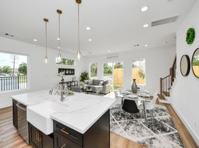 2432 Harrington Street, Houston TX 77026