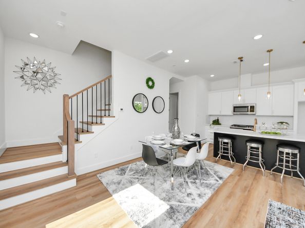 2432 Harrington Street, Houston TX 77026