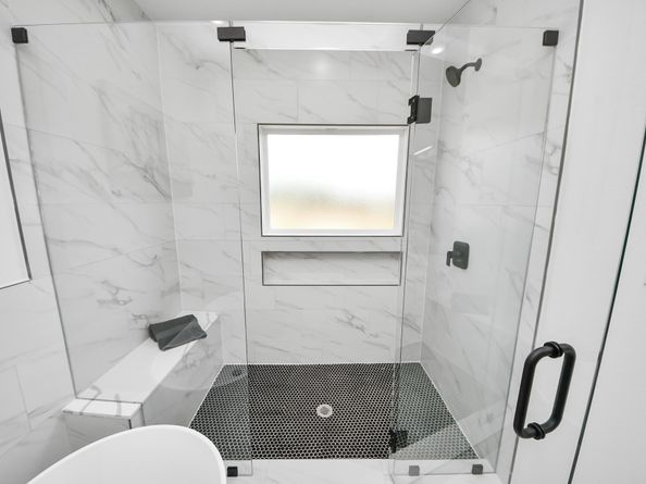 2432 Harrington Street, Houston TX 77026