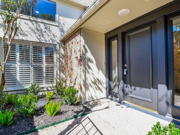 426 E Fair Harbor Lane, Houston TX 77079
