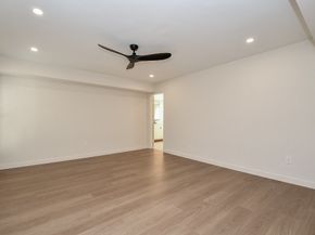 426 E Fair Harbor Lane, Houston TX 77079