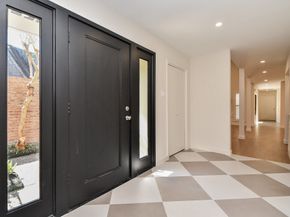 426 E Fair Harbor Lane, Houston TX 77079