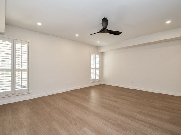 426 E Fair Harbor Lane, Houston TX 77079