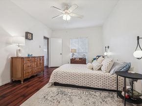 2100 Tanglewilde Street 318, Houston TX 77063