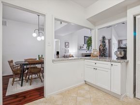2100 Tanglewilde Street 318, Houston TX 77063
