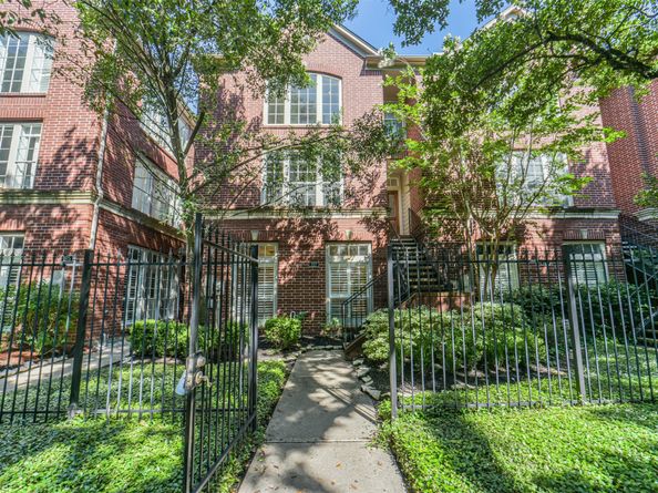 227 McGowen Street, Houston TX 77006