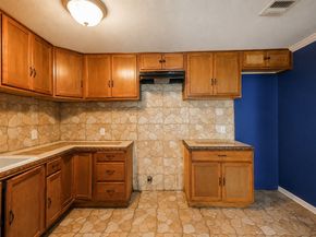 9414 Ashville Drive, Houston TX 77051