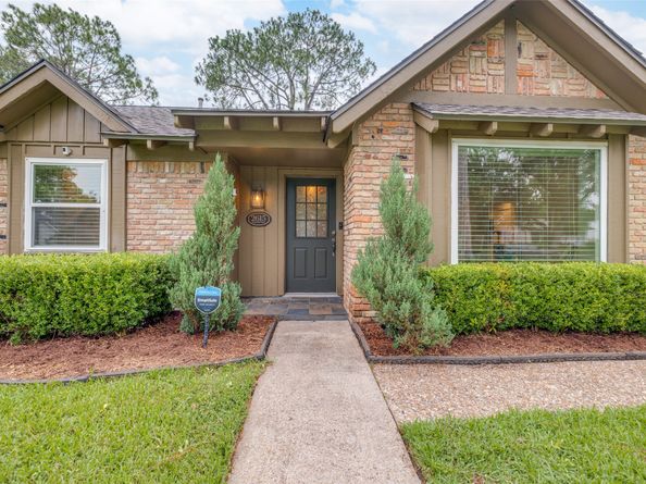 2615 Rosefield Drive, Houston TX 77080