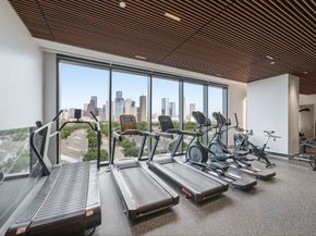 1711 Allen Parkway 2705, Houston TX 77019