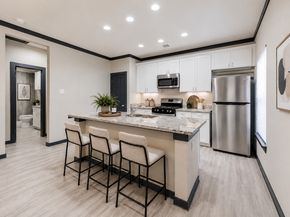 8103 Glass Street, Houston TX 77016