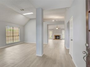 307 E Sutton Square, Stafford TX 77477