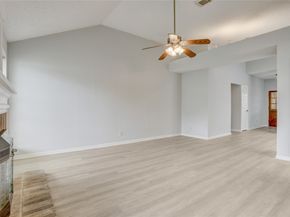 307 E Sutton Square, Stafford TX 77477