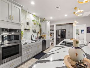 4425 Fuqua Street, Houston TX 77048