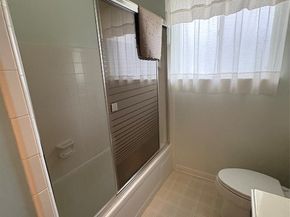 12518 Huntington Field Drive, Houston TX 77099