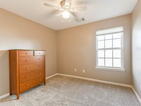 3711 Norwood Glen Lane, Friendswood TX 77546