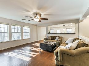 3711 Norwood Glen Lane, Friendswood TX 77546