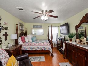 12610 Skyview Creek Court, Houston TX 77047