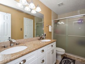 12610 Skyview Creek Court, Houston TX 77047