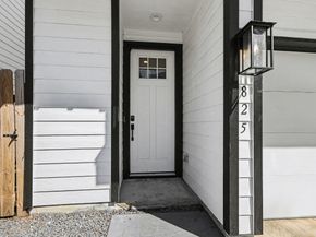 825 Woodcrest Drive, Houston TX 77018